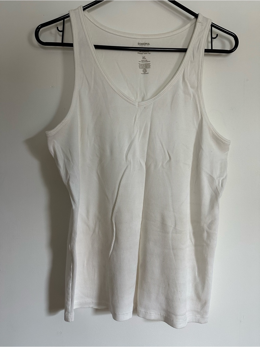 ** 6 Available ** Sonoma White Ribbed V-Neck Tank Woman’s / Size XL